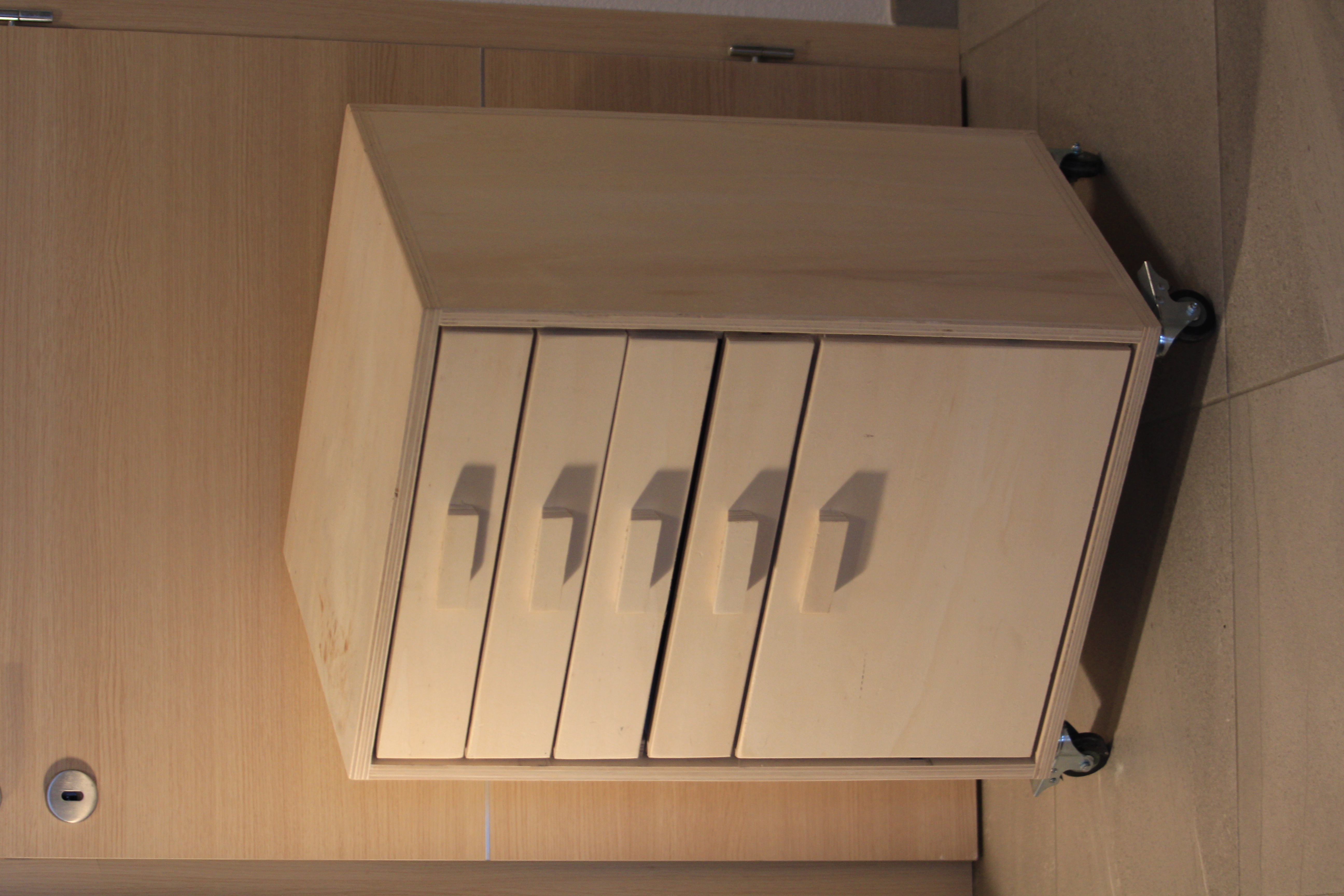 Photo du meuble à tirroirs